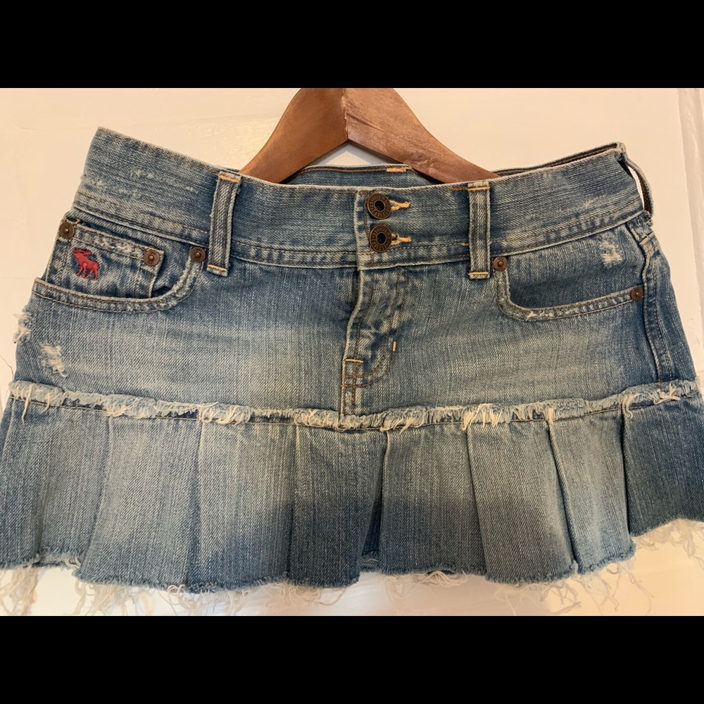 Abercrombie & Fitch denim skirt